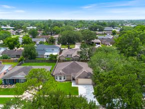 14315 Branchwater Lane, Sugar Land TX 77498