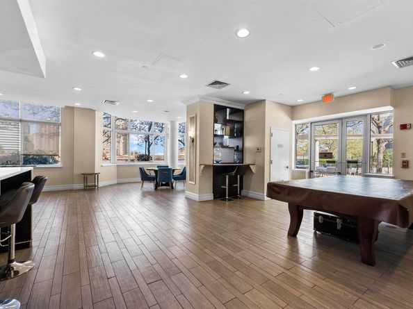 20 2nd St 810, Jersey City NJ 07302