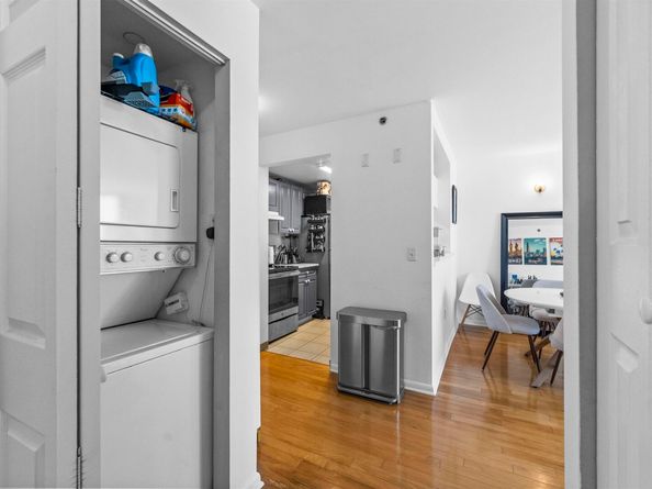 20 2nd St 810, Jersey City NJ 07302