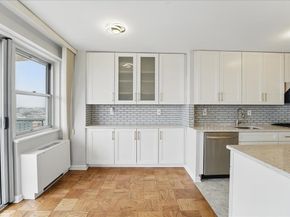 6600 Blvd East 18K, West New York NJ 07093