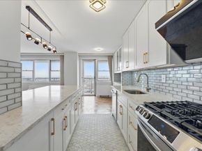6600 Blvd East 18K, West New York NJ 07093