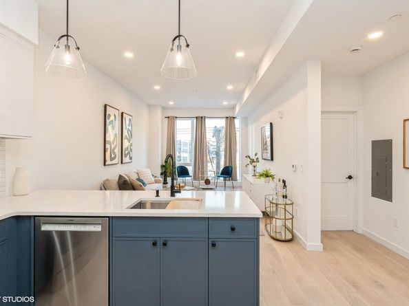 425 3rd St 318, Jersey City NJ 07302