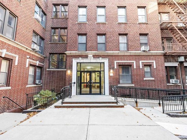 277 Harrison Ave C 8, Jersey City NJ 07304