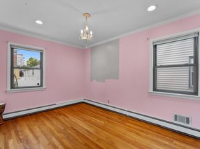 183 West 1st St, Bayonne NJ 07002