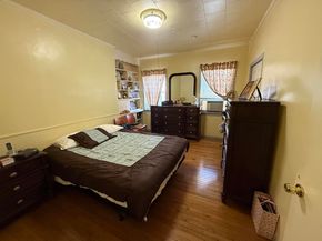 165 Lincoln St, Jersey City NJ 07307