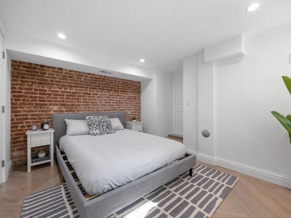 119 Highland Ave, Jersey City NJ 07306