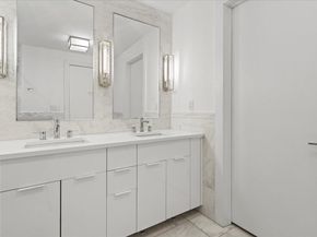 9 Avenue At Port Imperial 504, West New York NJ 07093