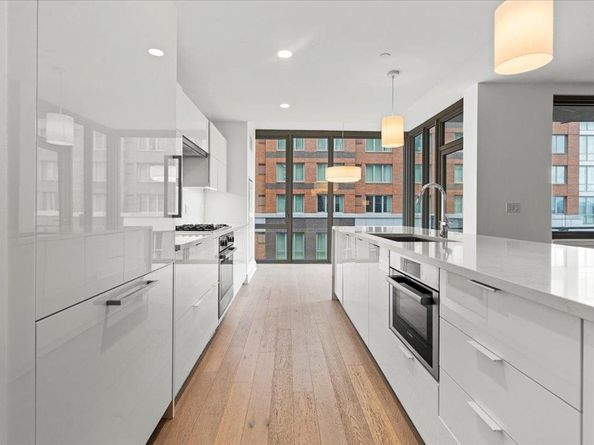 9 Avenue At Port Imperial 504, West New York NJ 07093