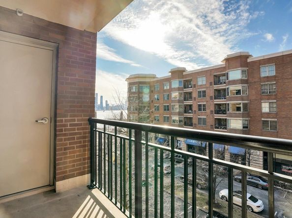 20 Avenue At Port Imperial 310, West New York NJ 07093