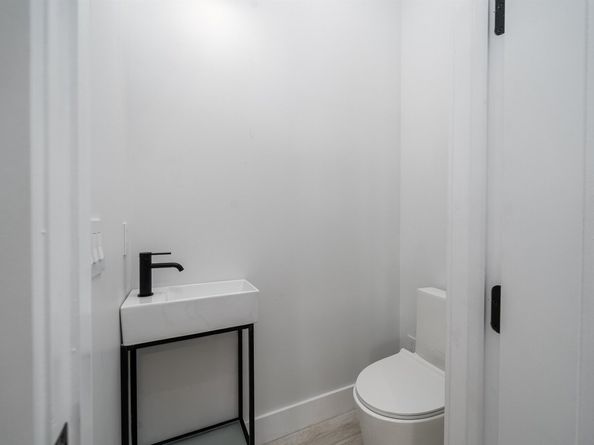 46 Gardner Ave 2, Jersey City NJ 07304