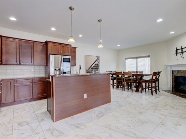 2 Jacobs Landing Way, Secaucus NJ 07094