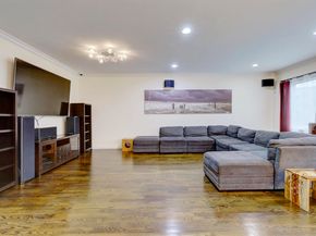 2 Jacobs Landing Way, Secaucus NJ 07094