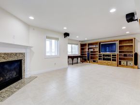 2 Jacobs Landing Way, Secaucus NJ 07094