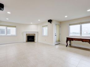 2 Jacobs Landing Way, Secaucus NJ 07094
