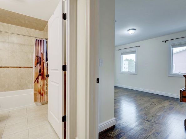 2 Jacobs Landing Way, Secaucus NJ 07094