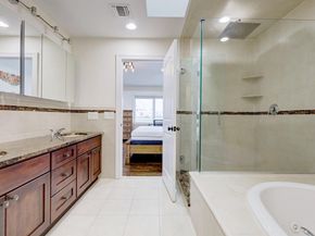 2 Jacobs Landing Way, Secaucus NJ 07094
