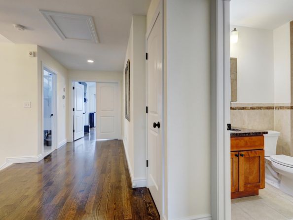 2 Jacobs Landing Way, Secaucus NJ 07094