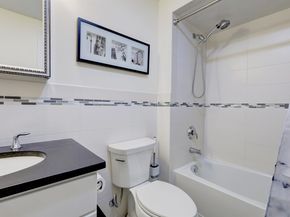 2 Jacobs Landing Way, Secaucus NJ 07094