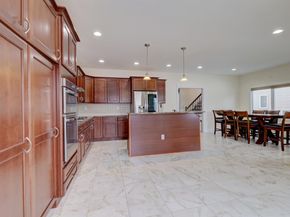 2 Jacobs Landing Way, Secaucus NJ 07094