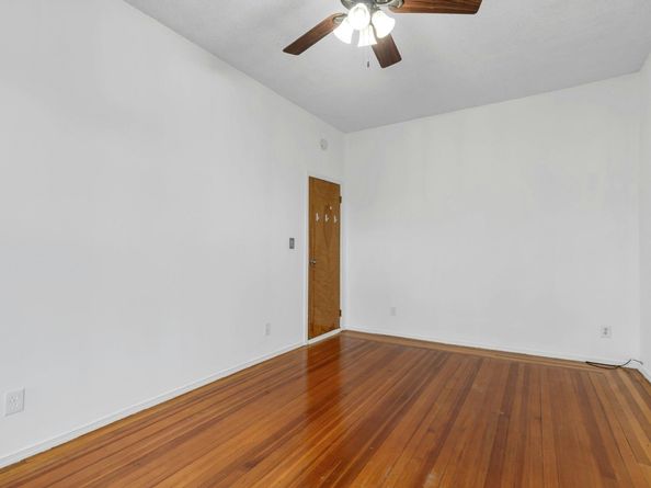 123 Shippen St, Weehawken NJ 07086