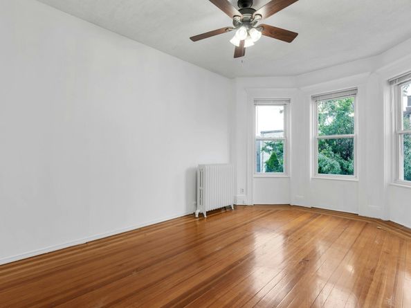 123 Shippen St, Weehawken NJ 07086