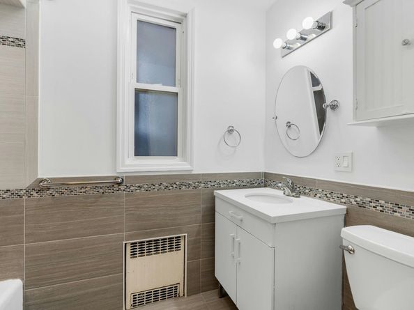 123 Shippen St, Weehawken NJ 07086