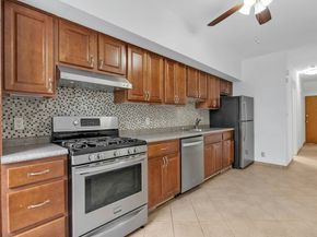 123 Shippen St, Weehawken NJ 07086