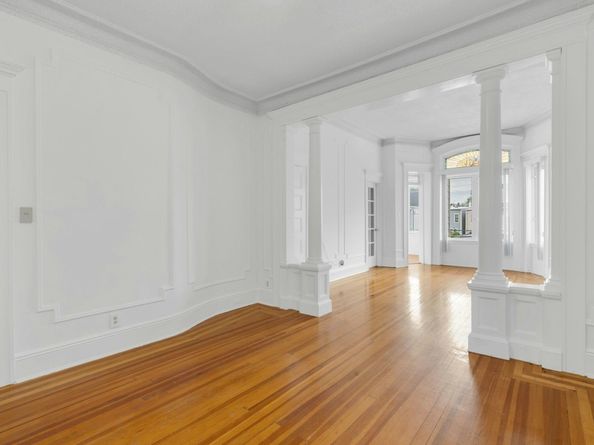 123 Shippen St, Weehawken NJ 07086