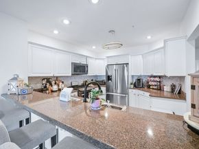 319 The Promenade, Edgewater NJ 07020