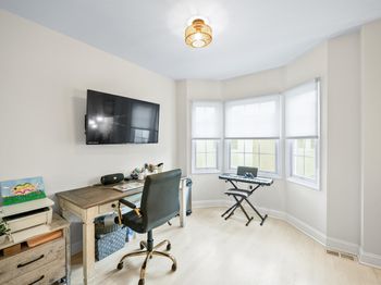 319 The Promenade