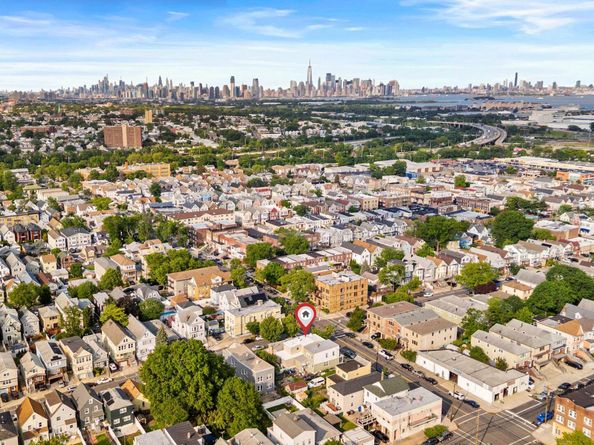245 Avenue B, Bayonne NJ 07002