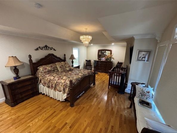 385A Roosevelt St, Fairview NJ 07022