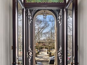266 Barrow St, Jersey City NJ 07302