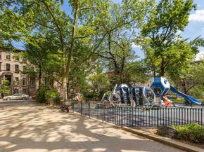266 Barrow St, Jersey City NJ 07302
