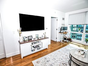 77 Hudson St 2602, Jersey City NJ 07302