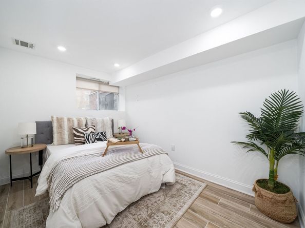 201 Zabriskie St 1, Jersey City NJ 07307