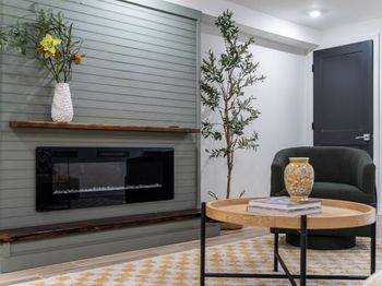 201 Zabriskie St