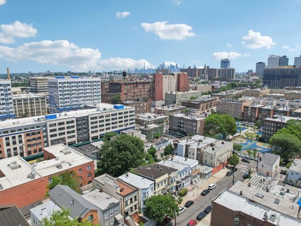20 Marion Pl 2, Jersey City NJ 07306