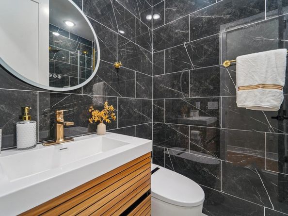 20 Marion Pl 2, Jersey City NJ 07306