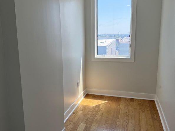 88 Arlington Ave, Jersey City NJ 07305