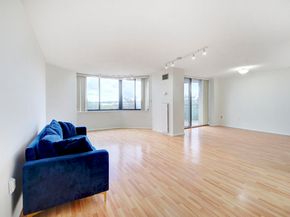 625 Harmon Cove Tower 625, Secaucus NJ 07094