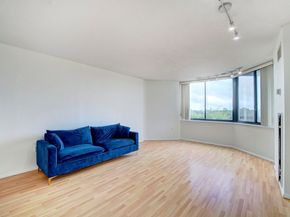 625 Harmon Cove Tower 625, Secaucus NJ 07094