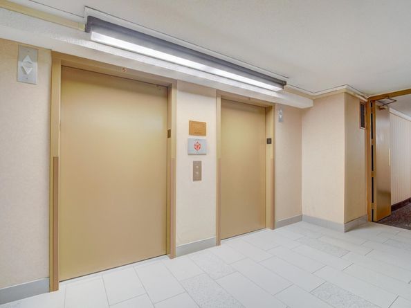 625 Harmon Cove Tower 625, Secaucus NJ 07094
