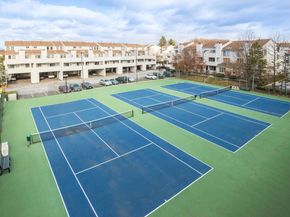 625 Harmon Cove Tower 625, Secaucus NJ 07094