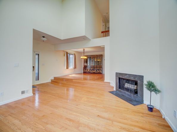128 Sandpiper Key 128, Secaucus NJ 07094