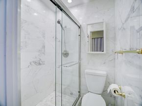 128 Sandpiper Key 128, Secaucus NJ 07094