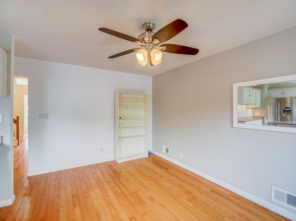 128 Sandpiper Key 128, Secaucus NJ 07094