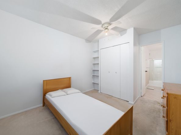7855 Blvd East 17L, North Bergen NJ 07047