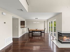 312 Franklin Ct, Edgewater NJ 07020