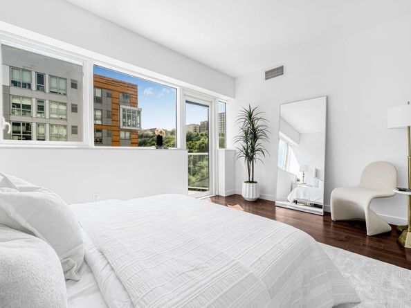 800 Avenue At Port Imperial 821, Weehawken NJ 07086